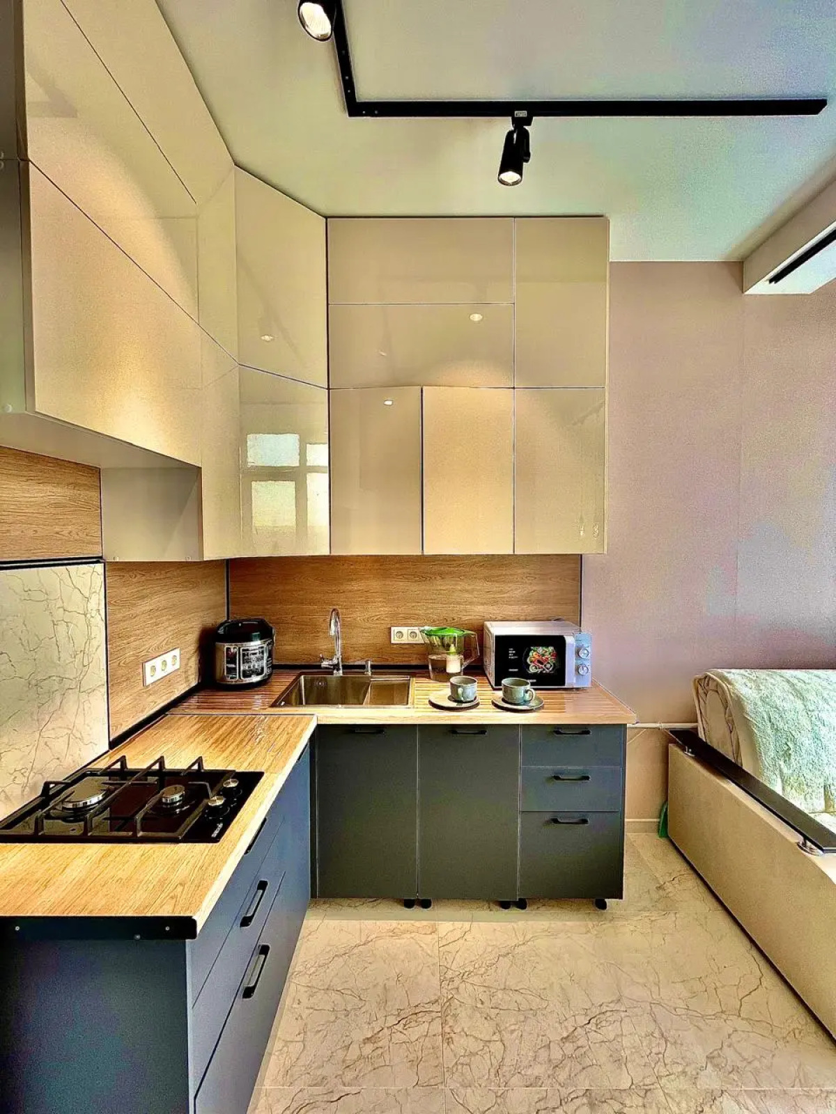 Квартира Миндаль