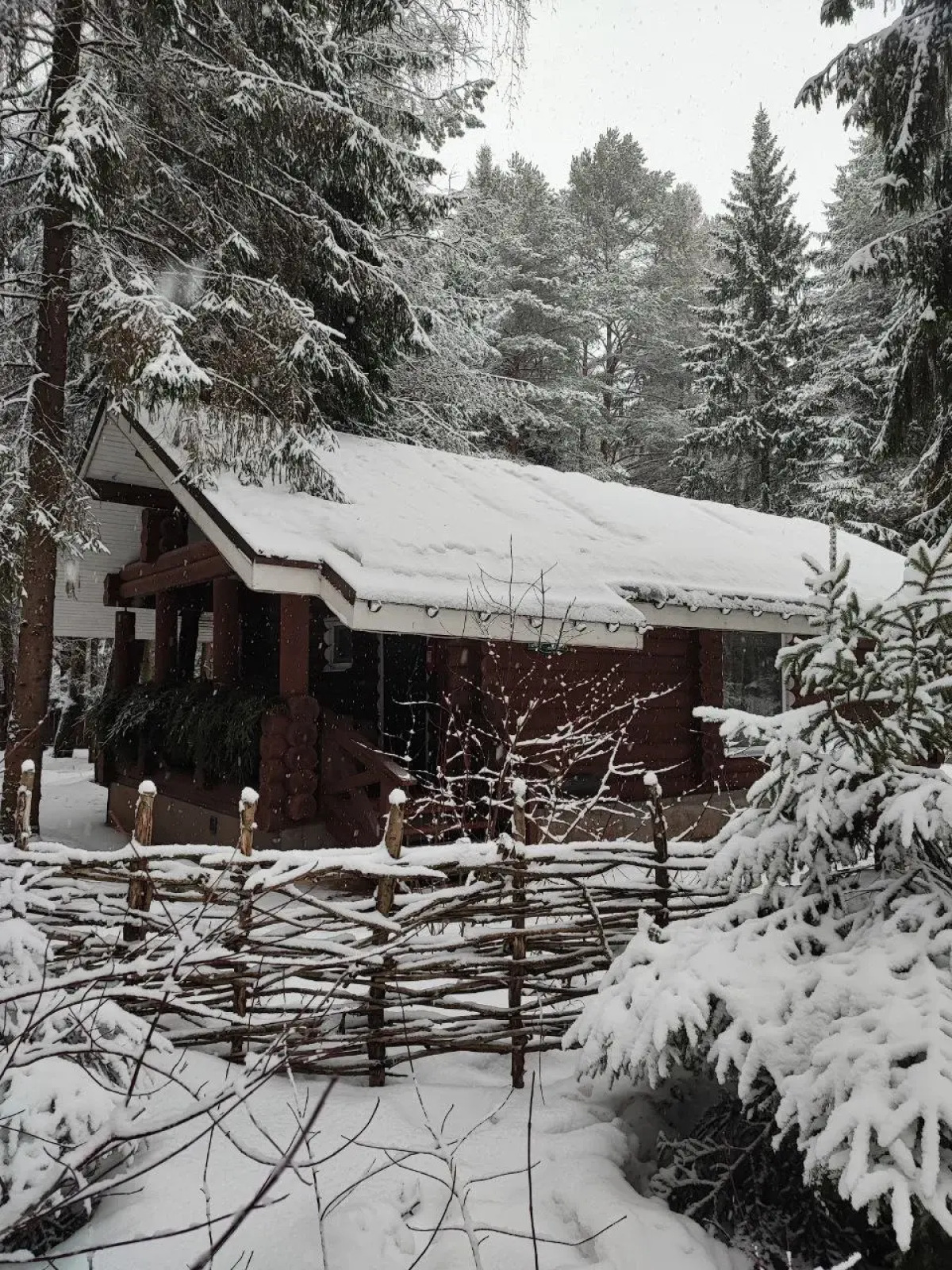 Коттеджи Green Forest Еcoclub