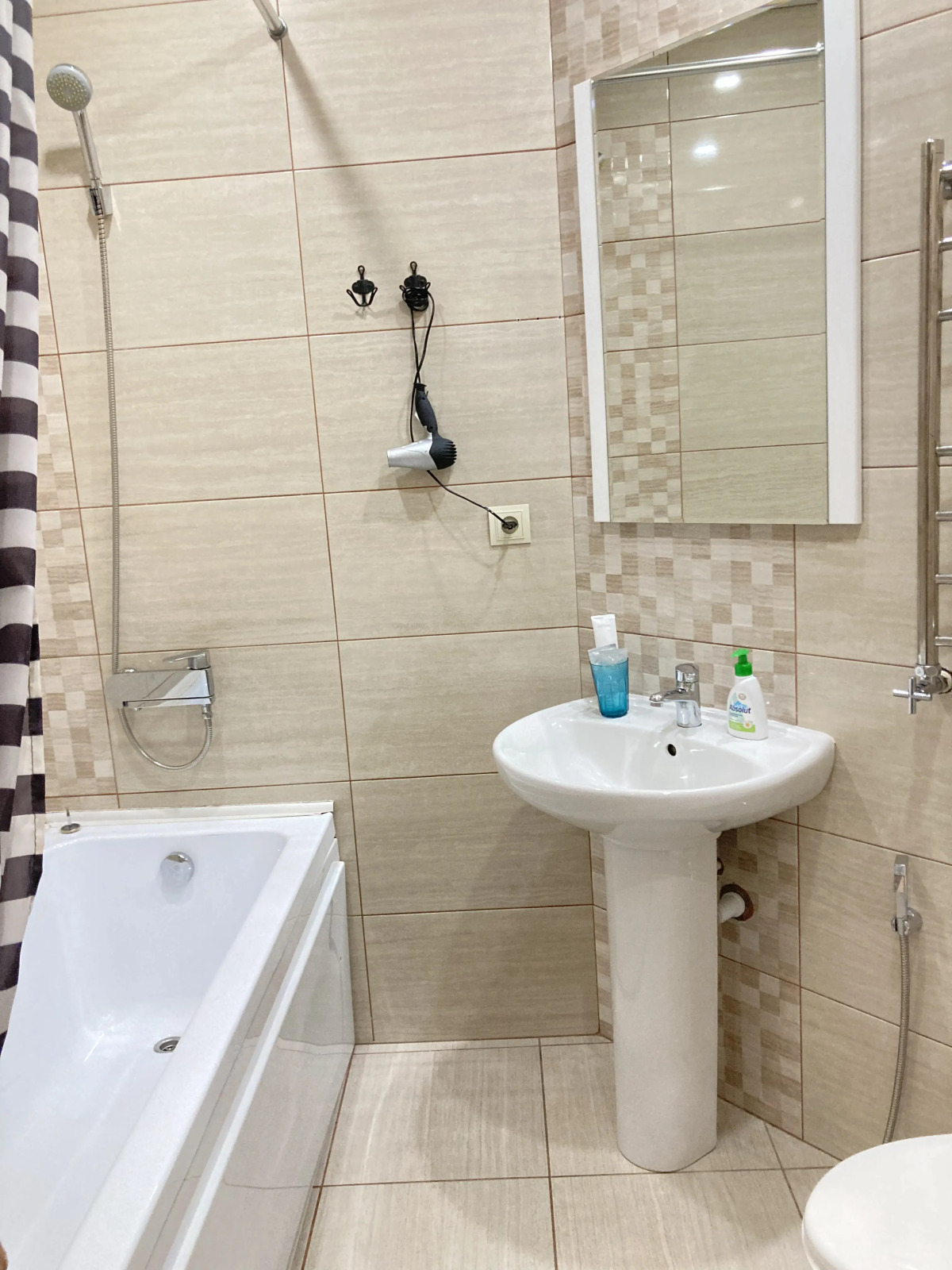 Апартаменты Евродвушка в центре Домбая