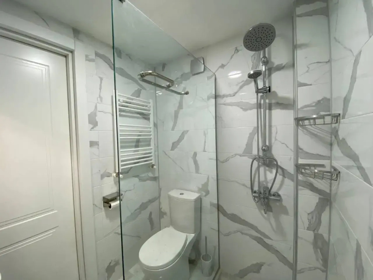 Квартира на 2-4 гостя с большой террасой и бесплатной парковкой