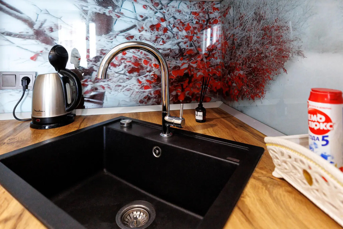 Апартаменты Уютные 1-комнатные на Академика Сахарова 119к2