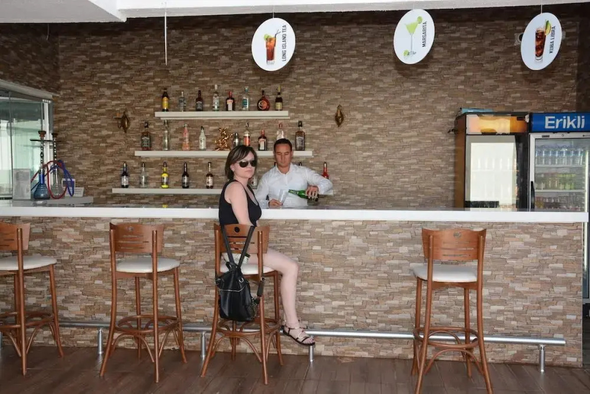 Отель Emily Rose