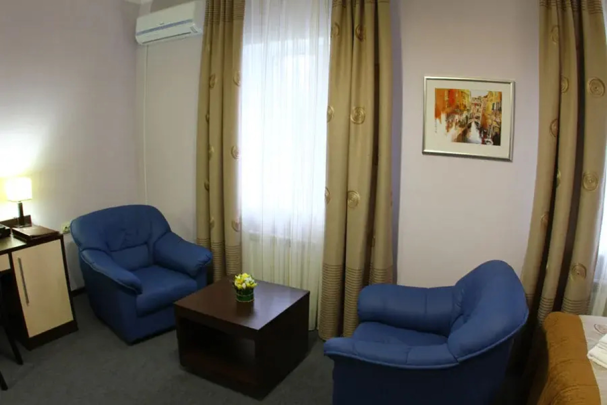 Отель Камелот