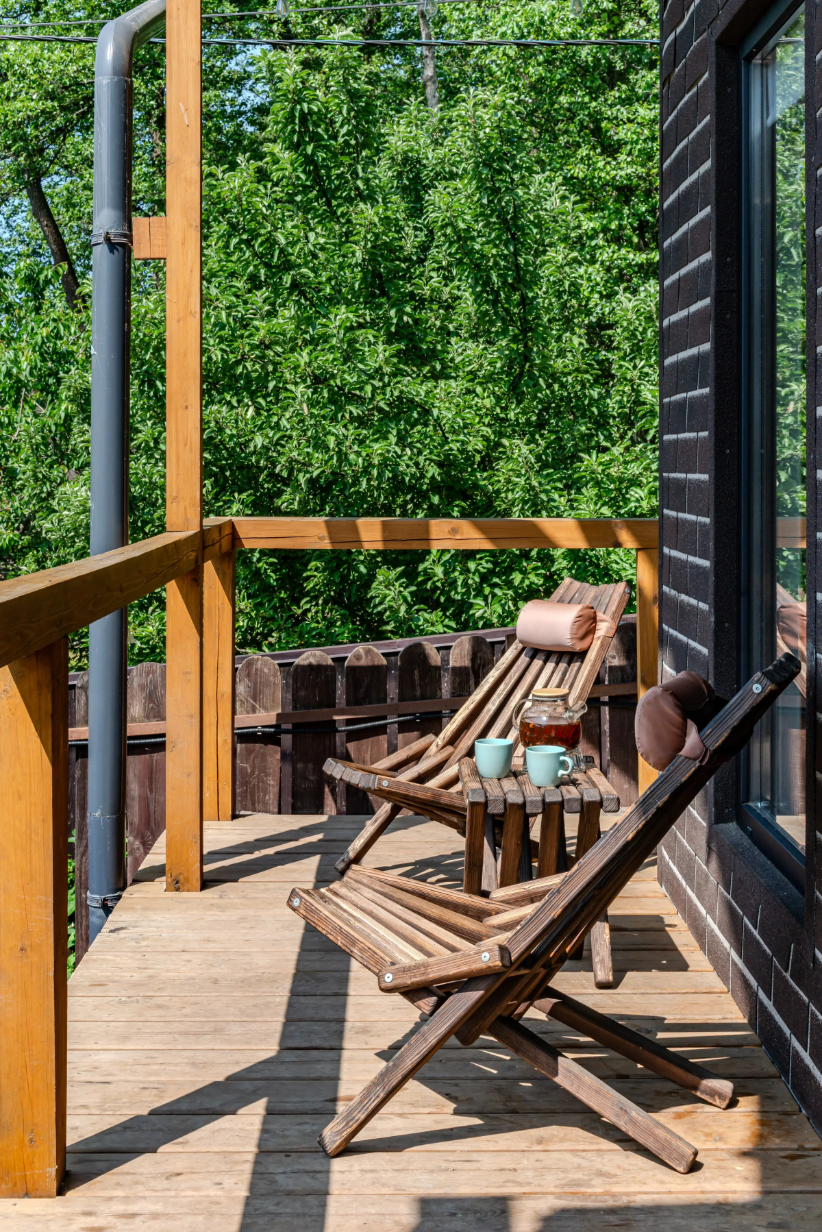 Частный дом с бaнeй на дpoвaх Harmony