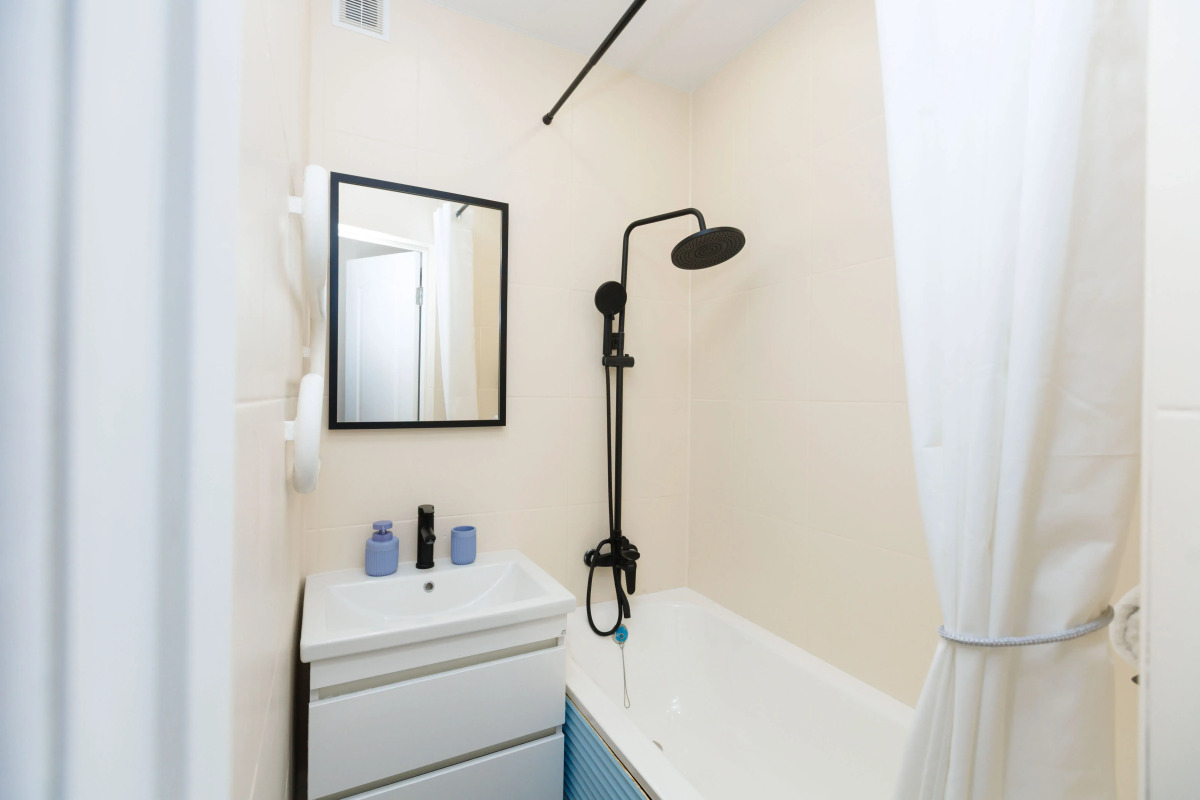 Квартира с новым ремонтом в центре