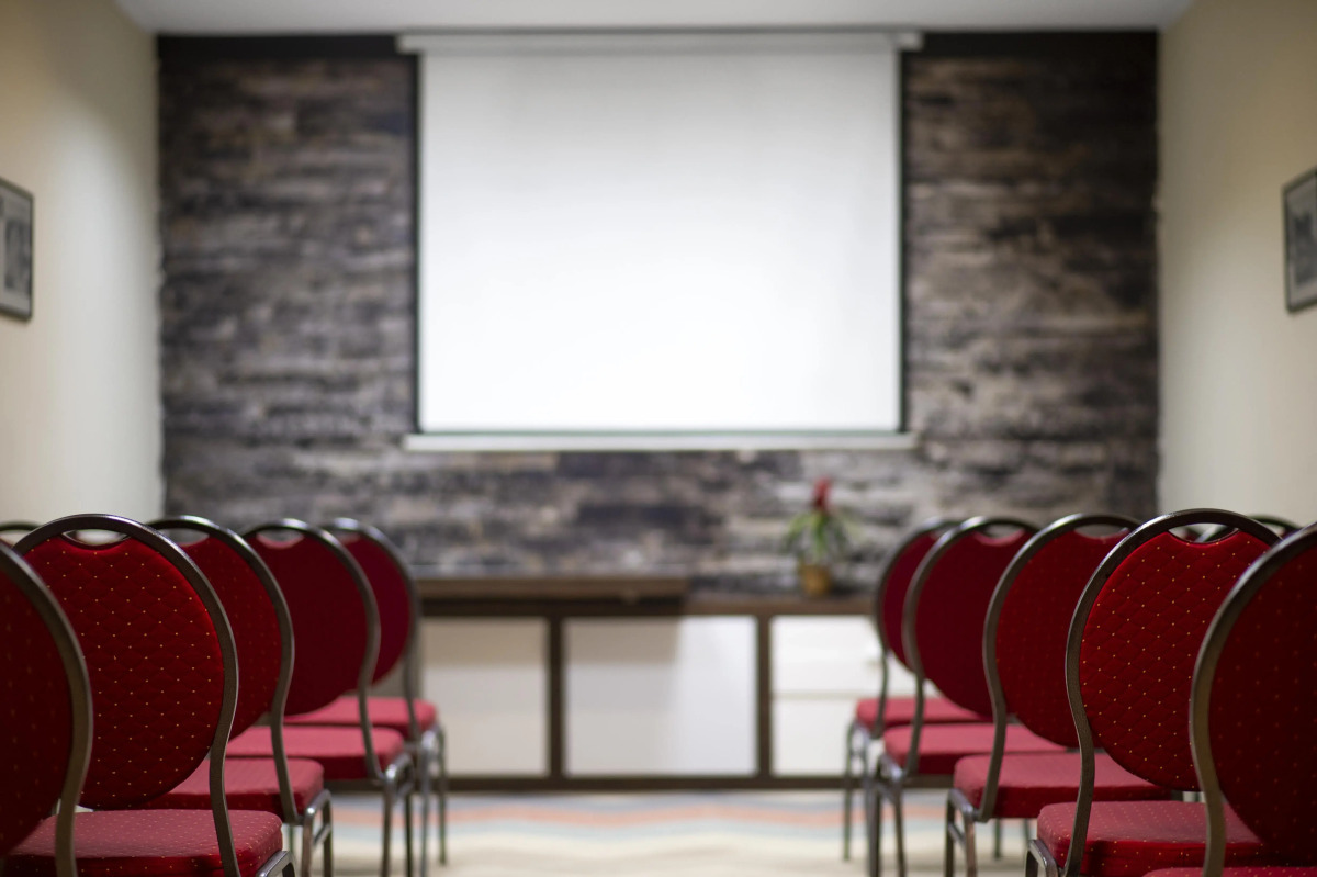 Отель Crystal Hotel Belgrade