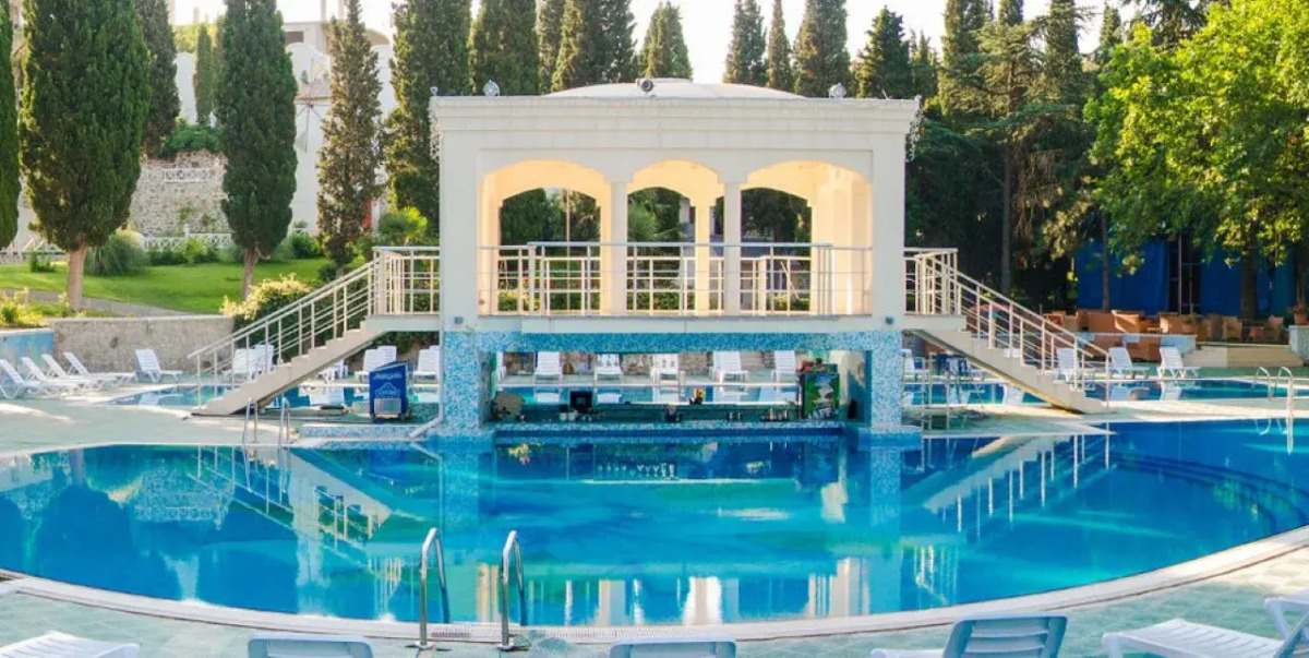 Апартаменты в парк-отеле Порто Маре