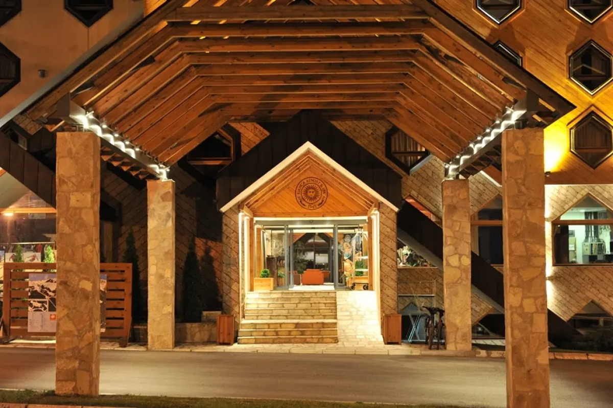 Курортный отель Bianca Resort & Spa