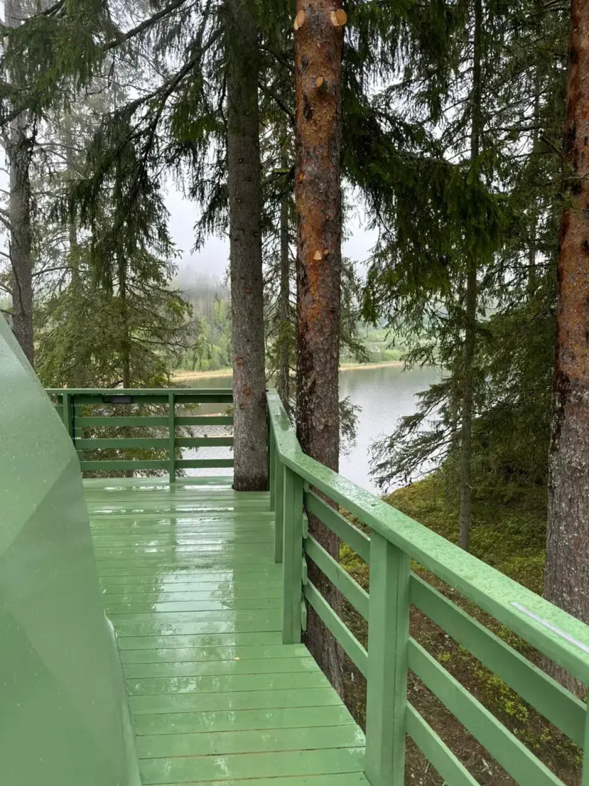 Шале у Озера