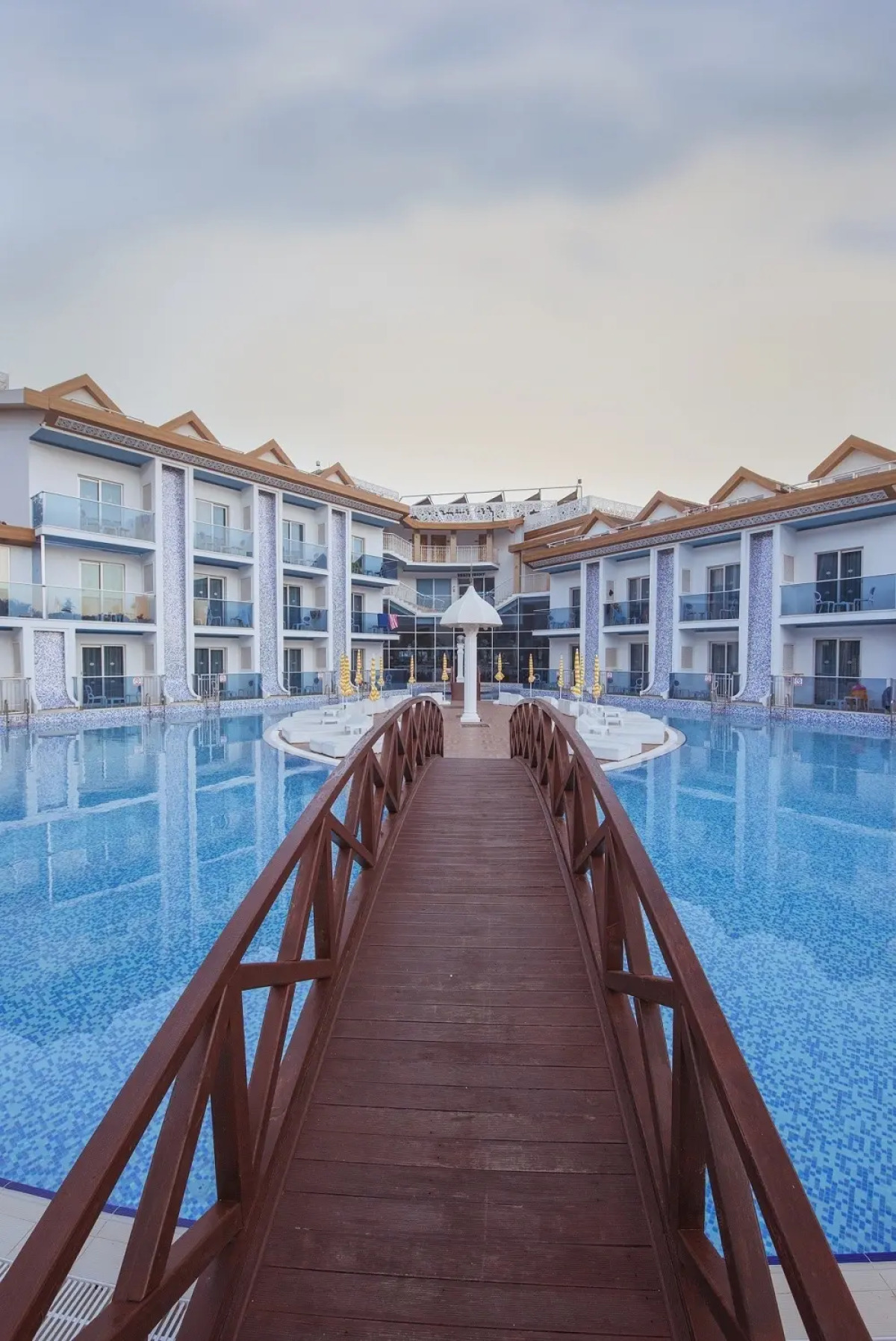 Отель Ocean Blue High Class