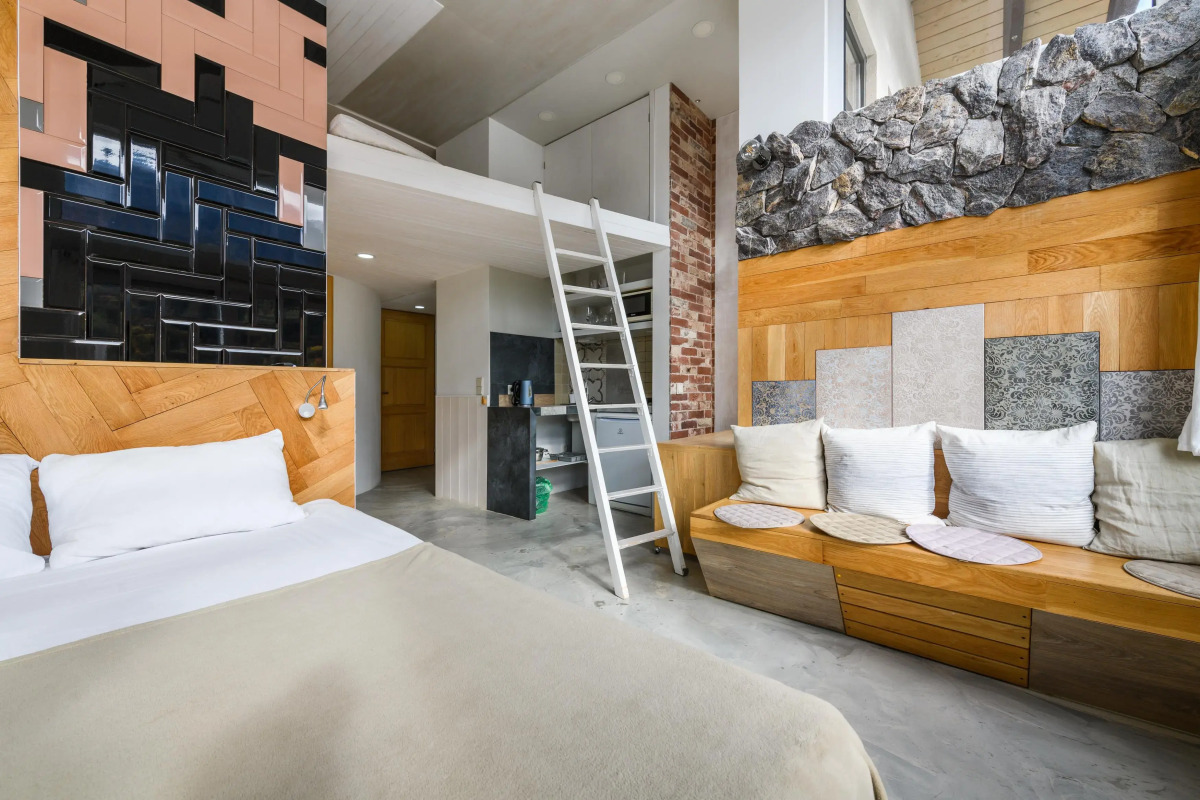 Апартаменты Оплот - MODERNA Дизайн Студия| 40м² | 3 Этаж Лофт с Панорамными Видами