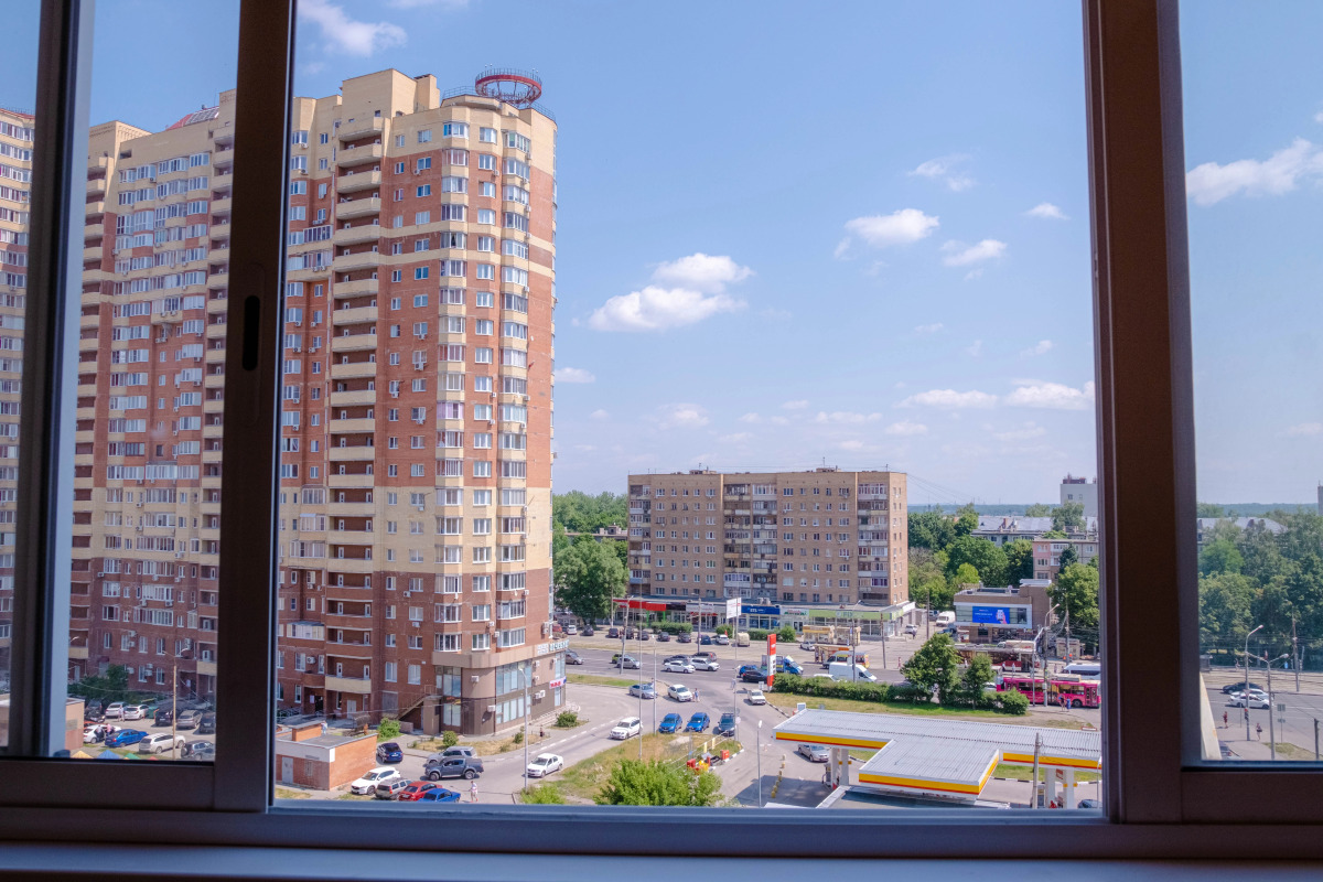 Апартаменты просторная однушка на главном проспекте города