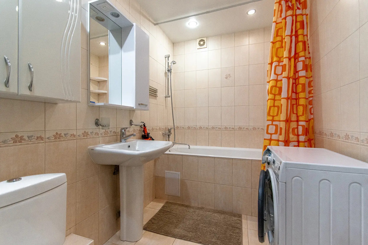 Апартаменты "Просторная 1 комнатная на Соколова"