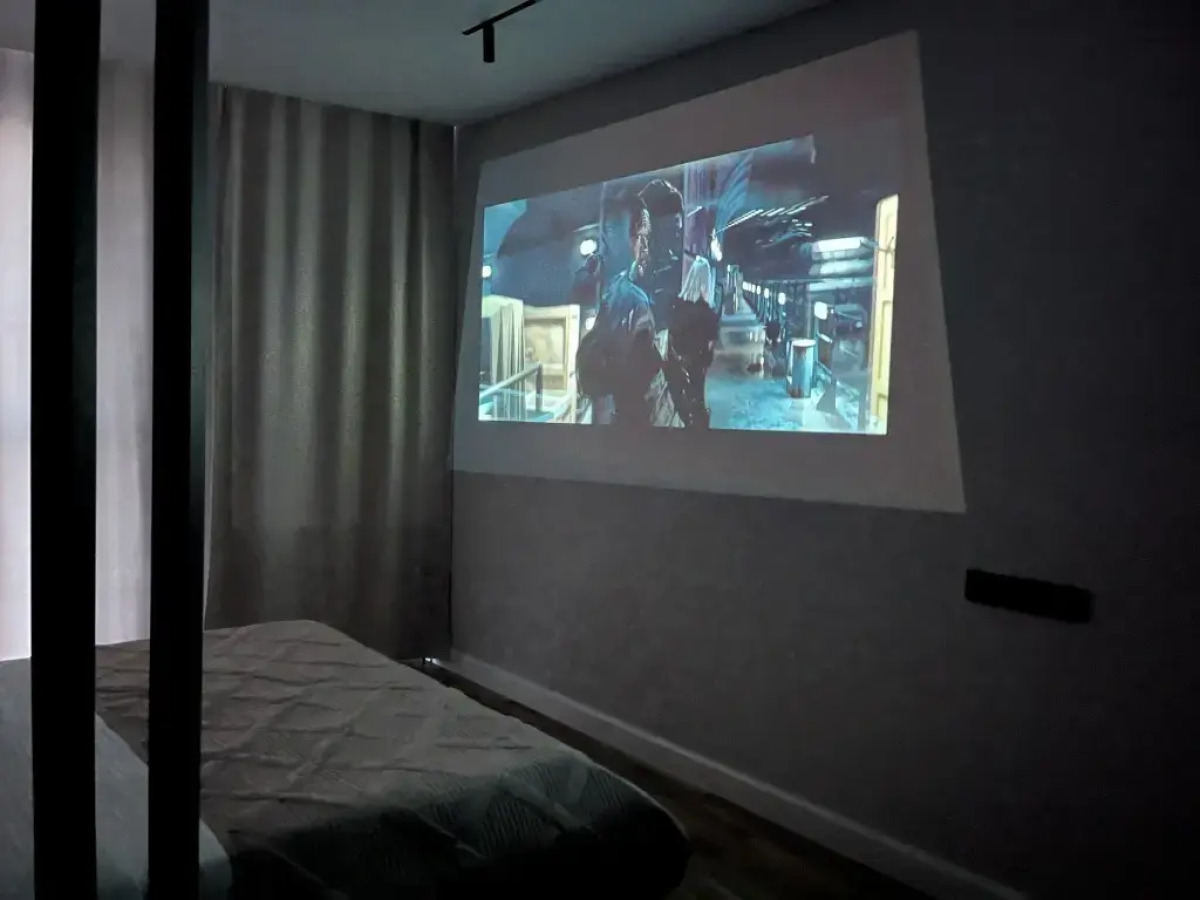 Апартаменты Авторские с видом на реку в наличии проектор и PS4