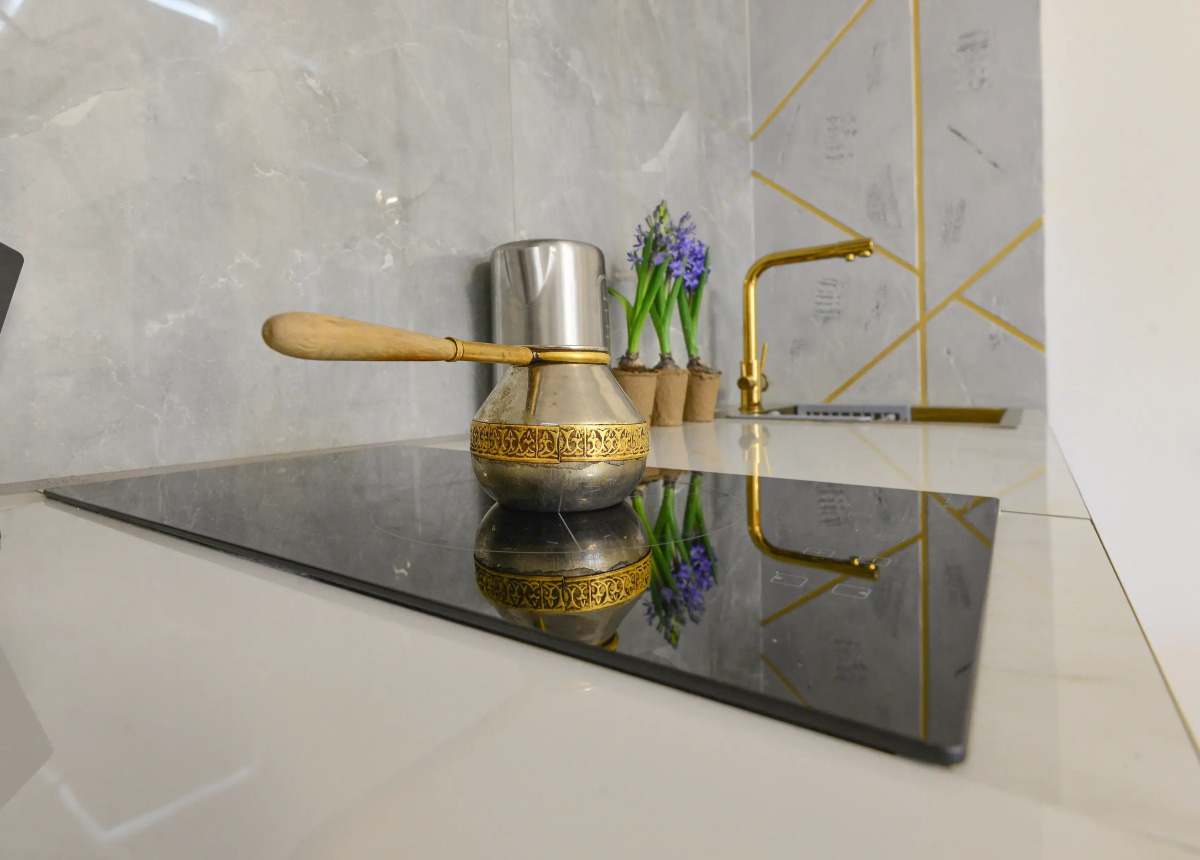 Апартаменты #1 Grey studio for 2+2 by Lo Apartments