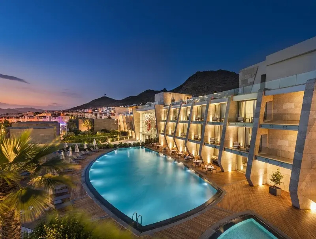 Отель Swissotel Resort Bodrum Beach