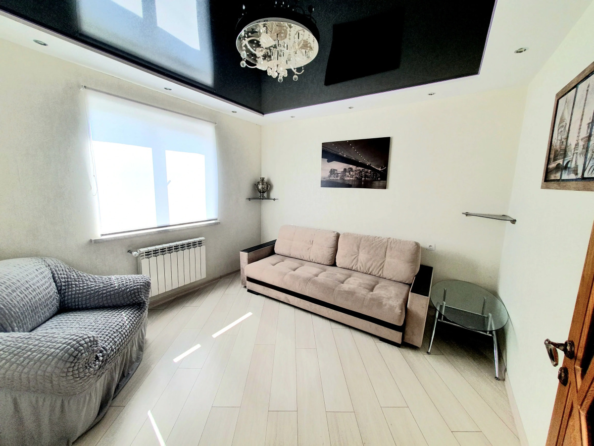 Гостевой дом Коттедж Позитив с баня/сауна, караоке в Брест