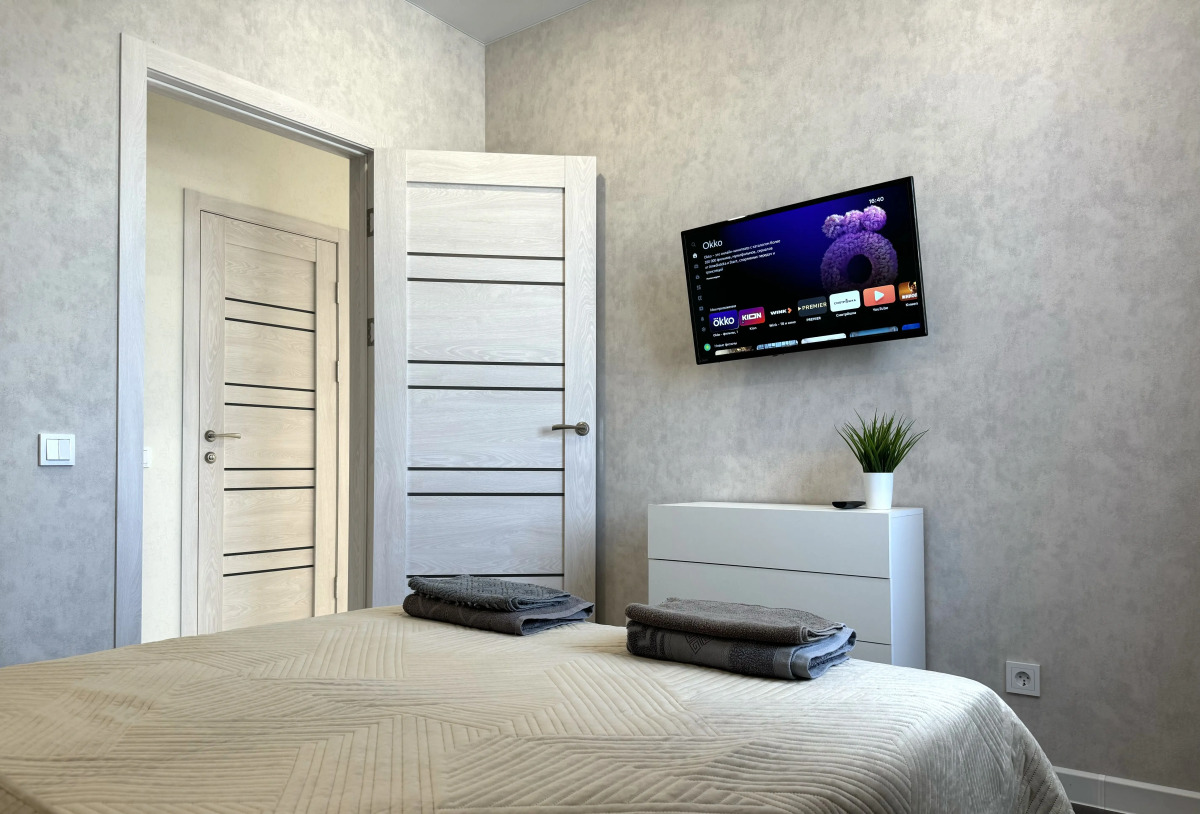 Квартира Рядом с Метро и Видом на Закат