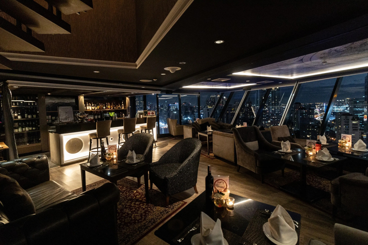 The Continent Hotel Sukhumvit / Asok BTS Bangkok by Compass Hospitality