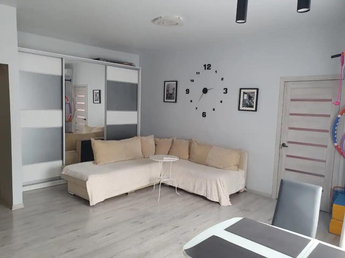 Апартаменты на Коммунистической 34