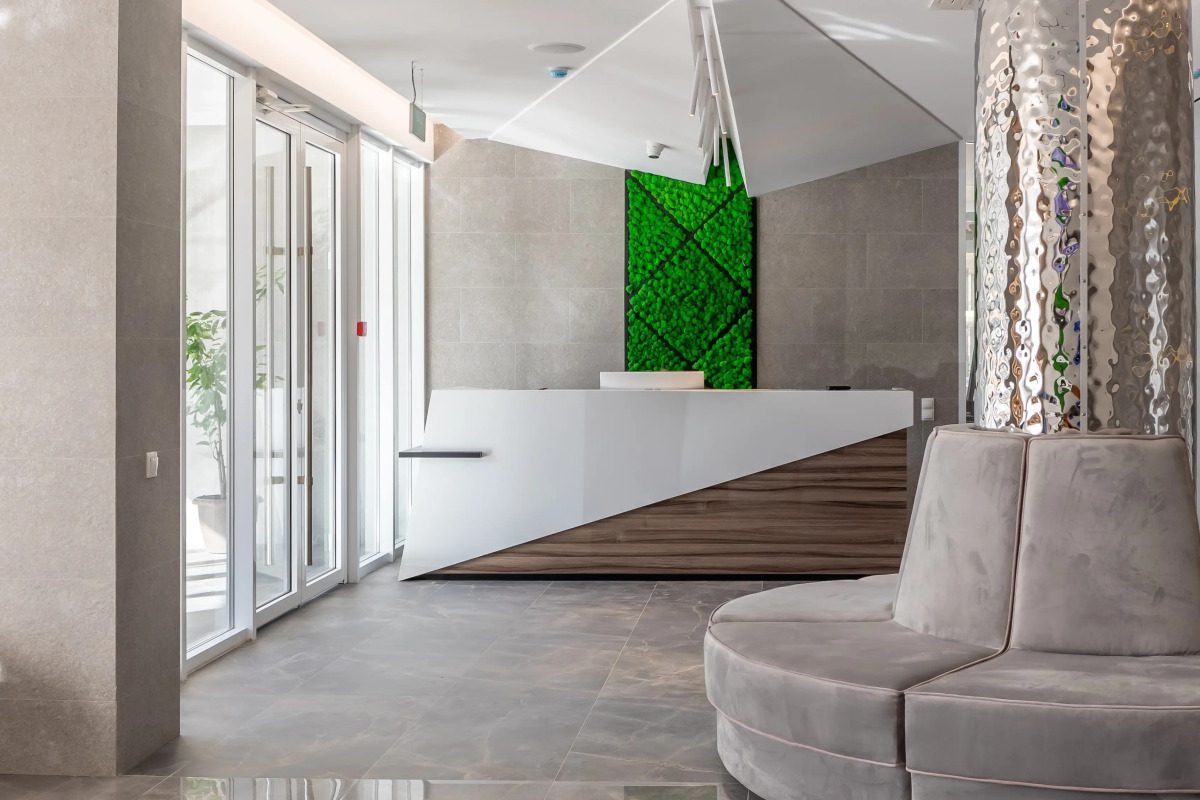 Отель Харес