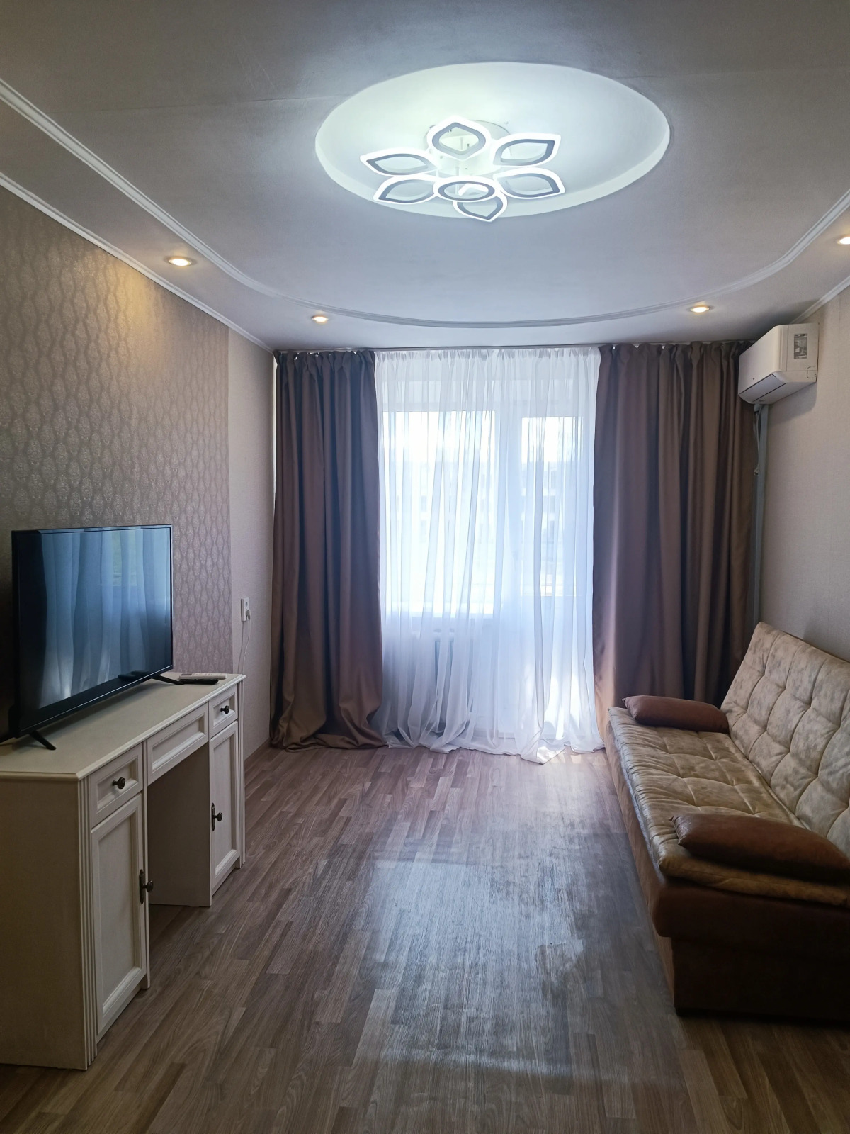 Квартира на Ленина 52