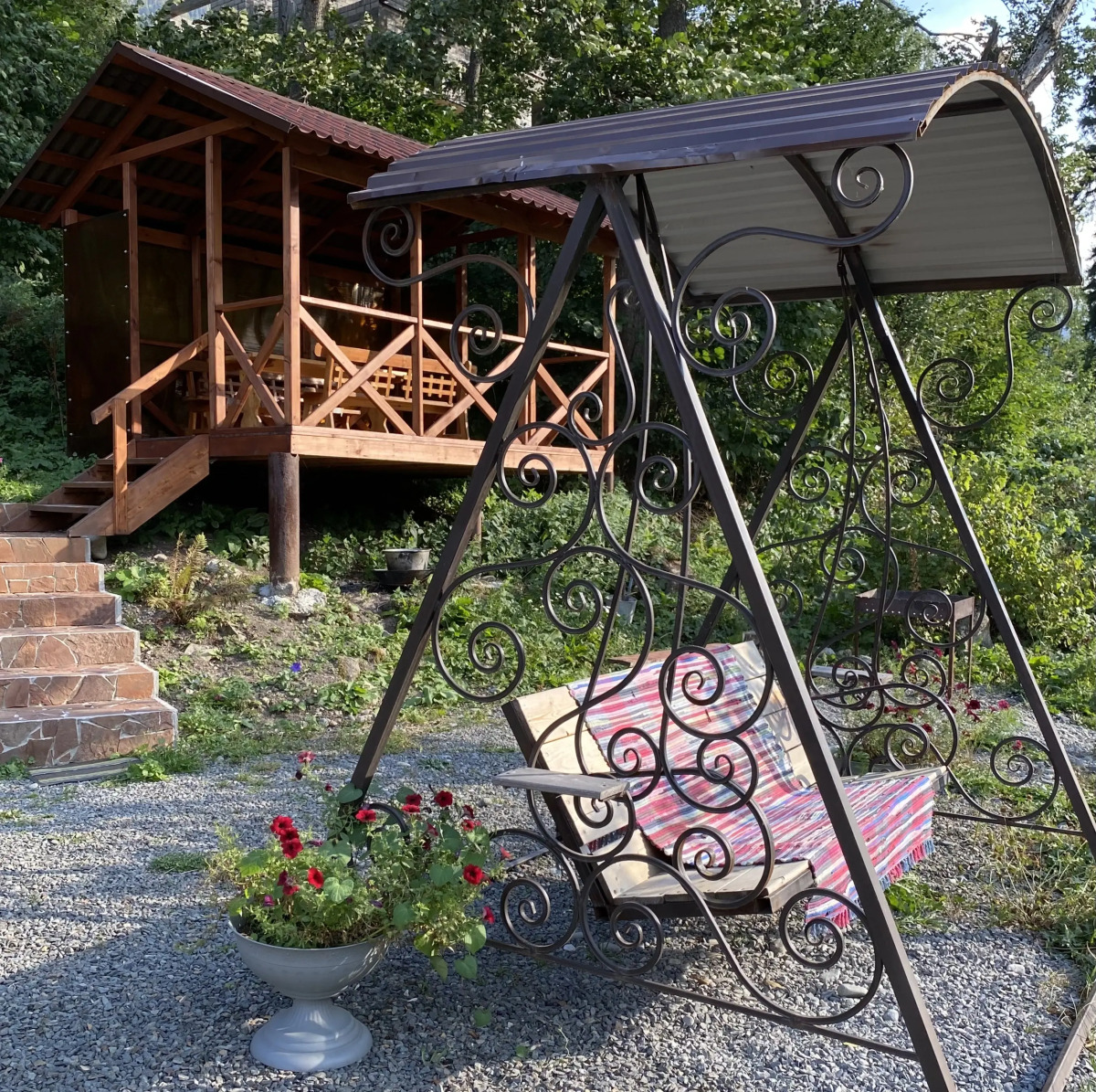 Шале Чинара