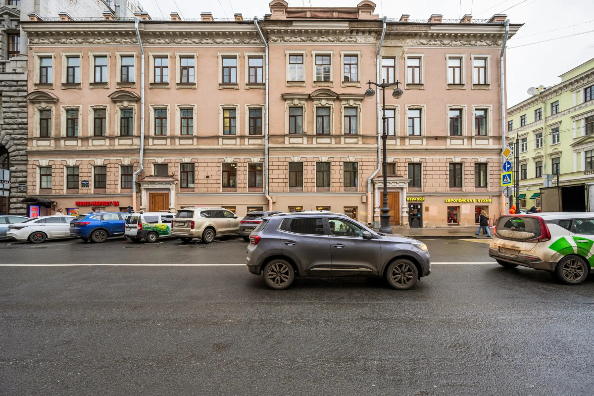 Апартаменты Welcome Home Большая Морская 13 (3 спальни)