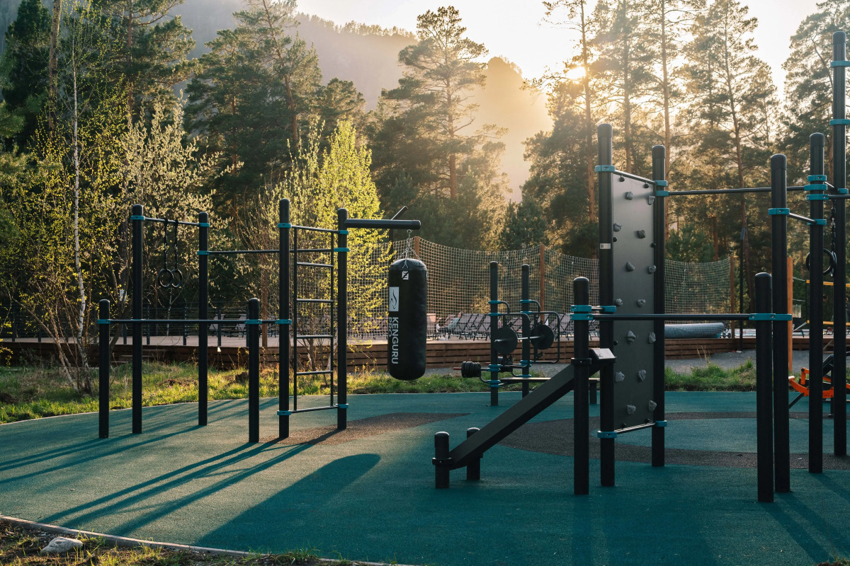 Отель Чепош Парк