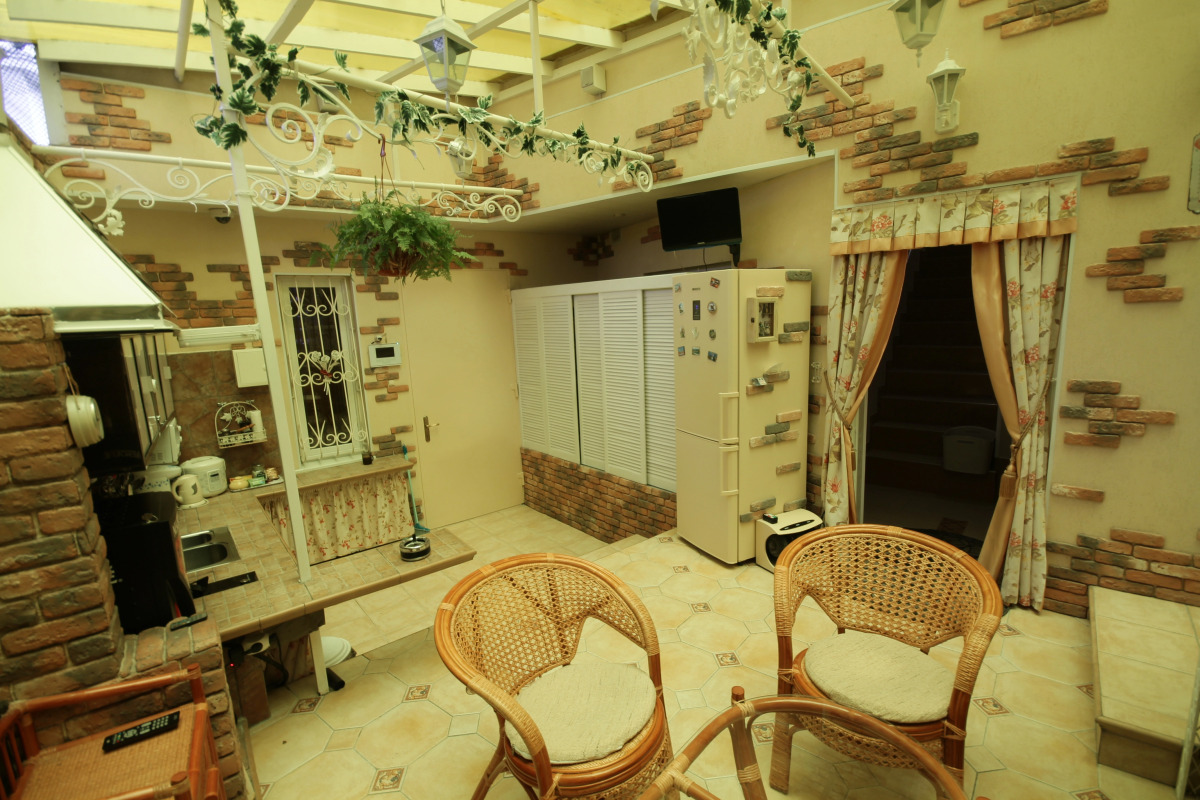 Апартаменты Анита в центре Сочи