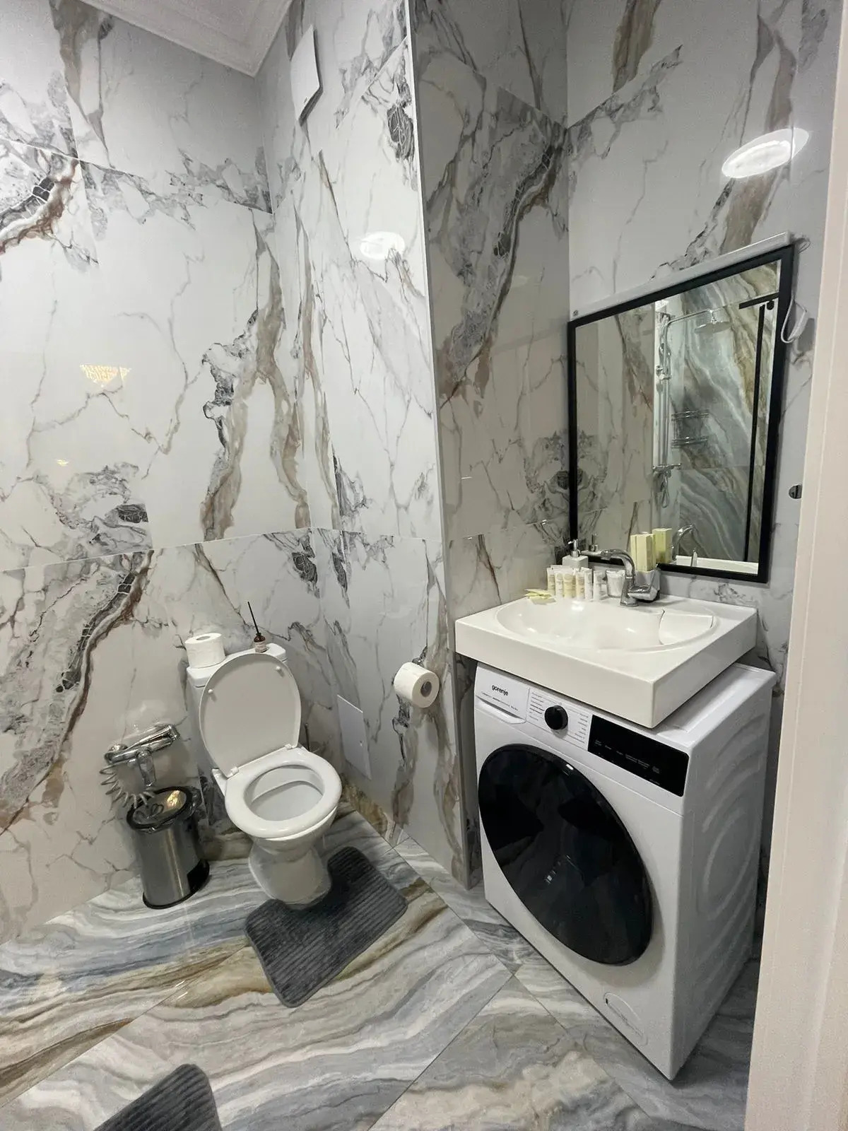 Апартаменты в ЖK 4YOU на Радостовца 333А