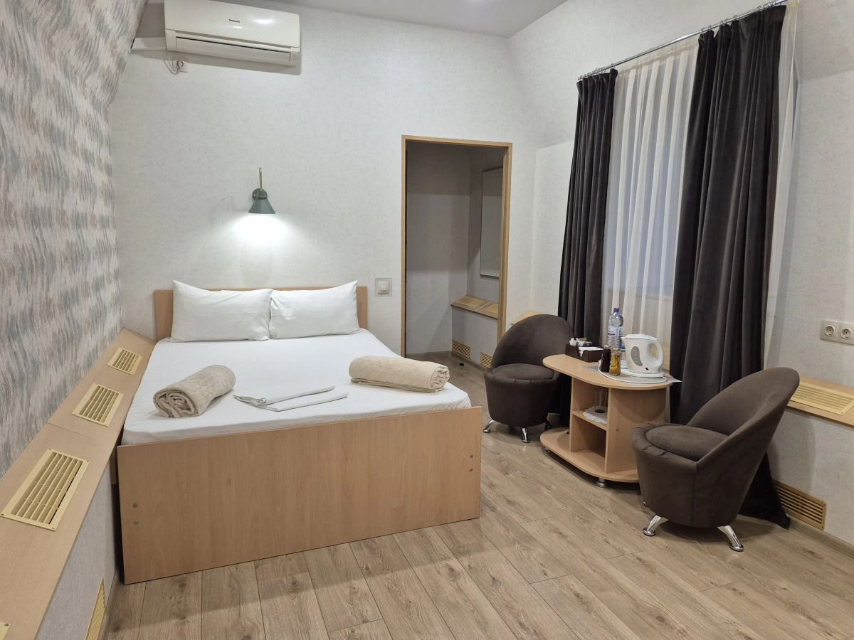 Эмигрант Гостевой Дом