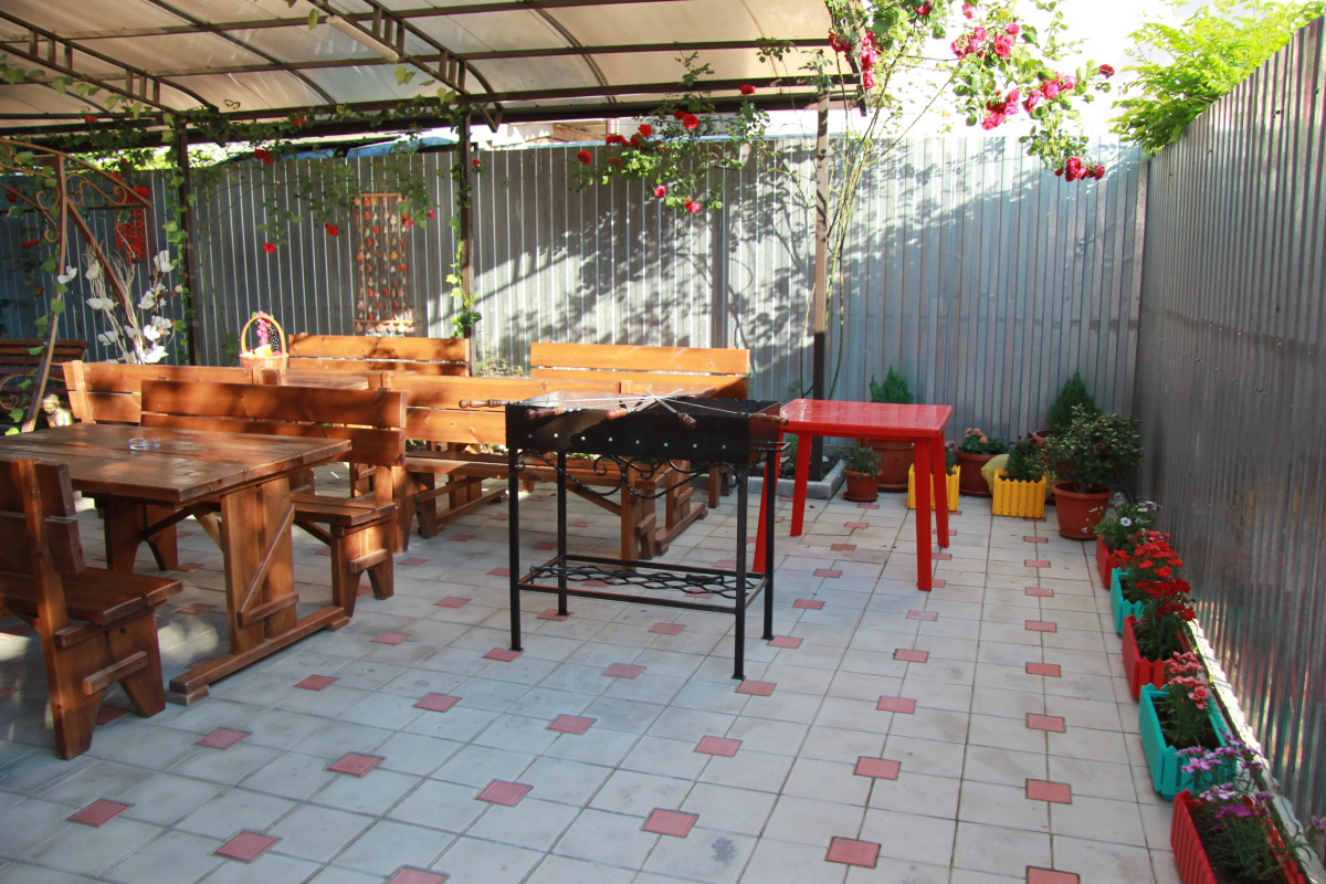 Гостевой Дом Людмила на Тургенева