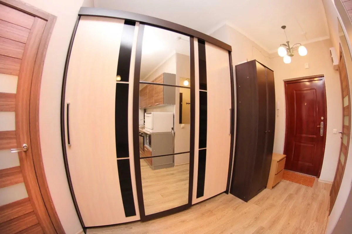 Апартаменты двухкомнатные рядом с ТРЦ Мега