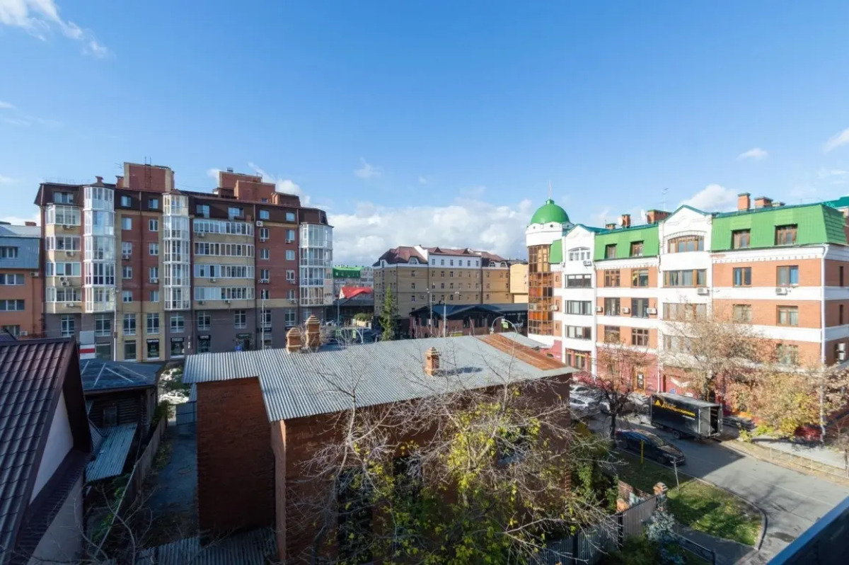 Апартаменты Мини студия с Панорамным Окном и парковкой