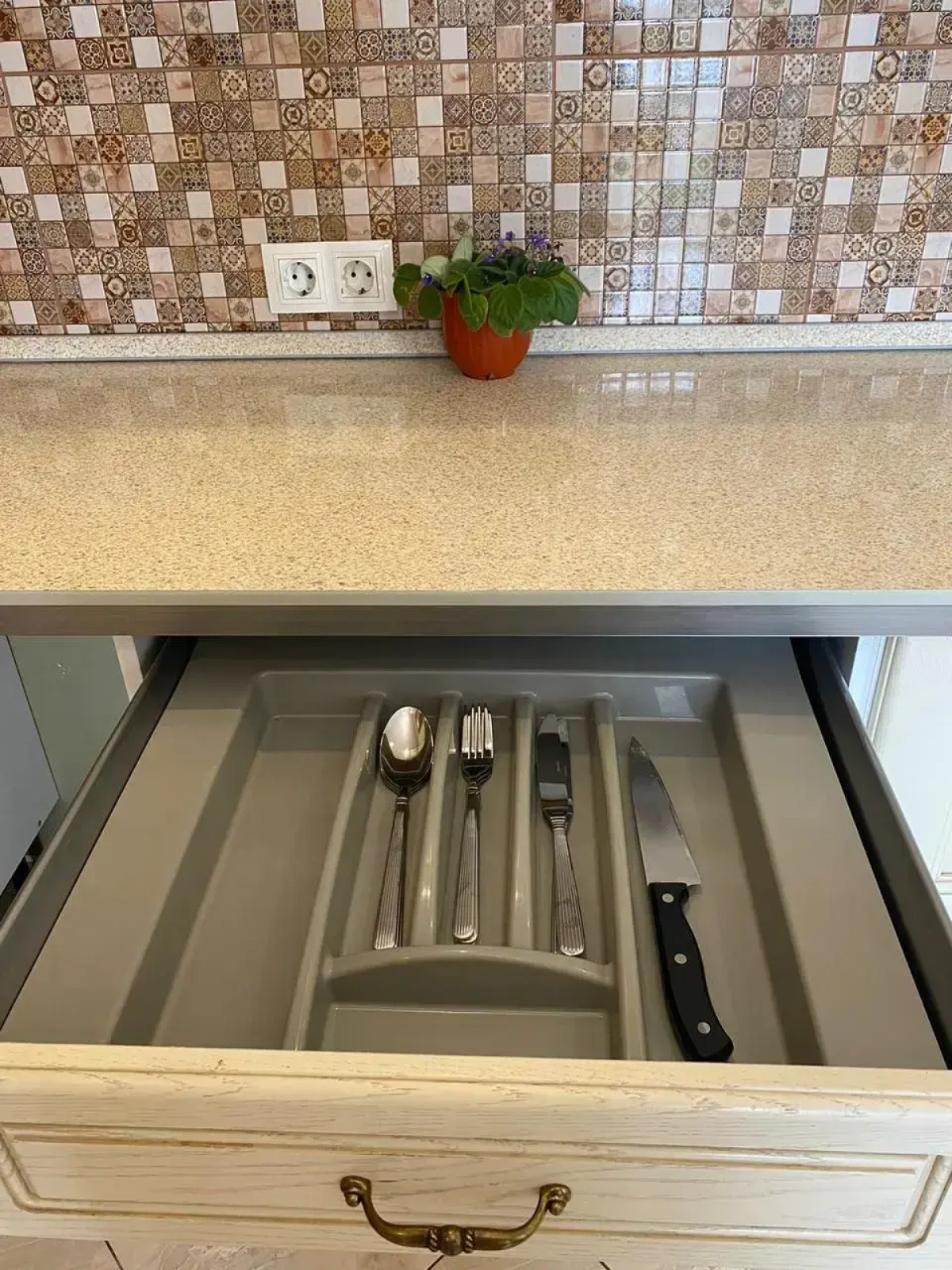 Квартира на Авиаторов 21