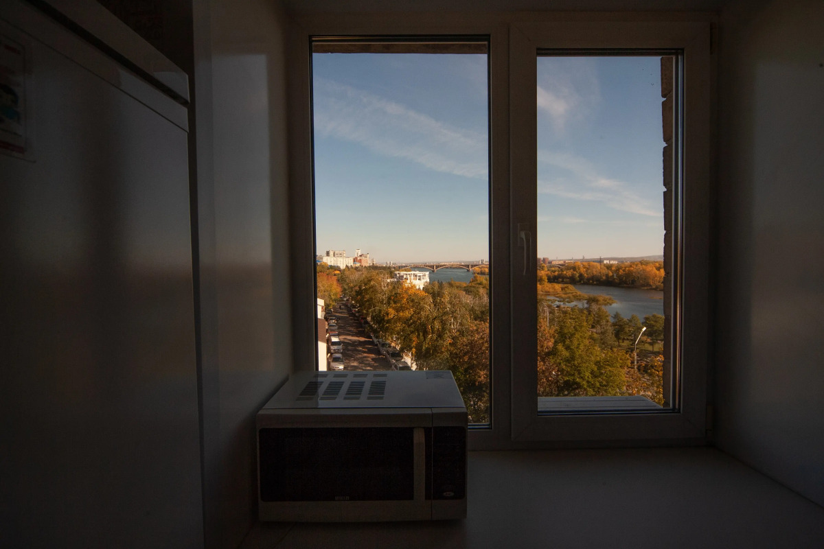 Апартаменты двухкомнатные с джакузи на Горького 1