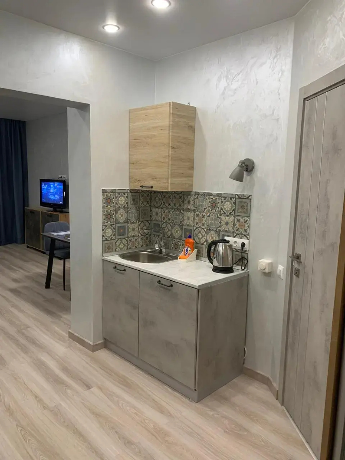 Апартаменты Дизайнерские апартаменты-студия в ЖК Граф Орлов