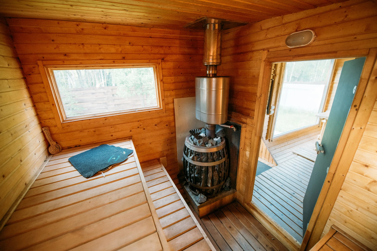 Частный Дом с Большой Территорией