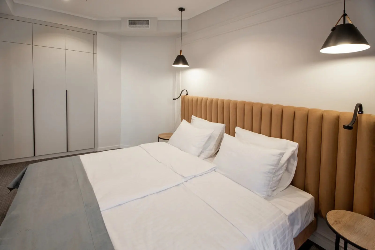 Апартаменты 4Кайф Kristall Apart с видом на море