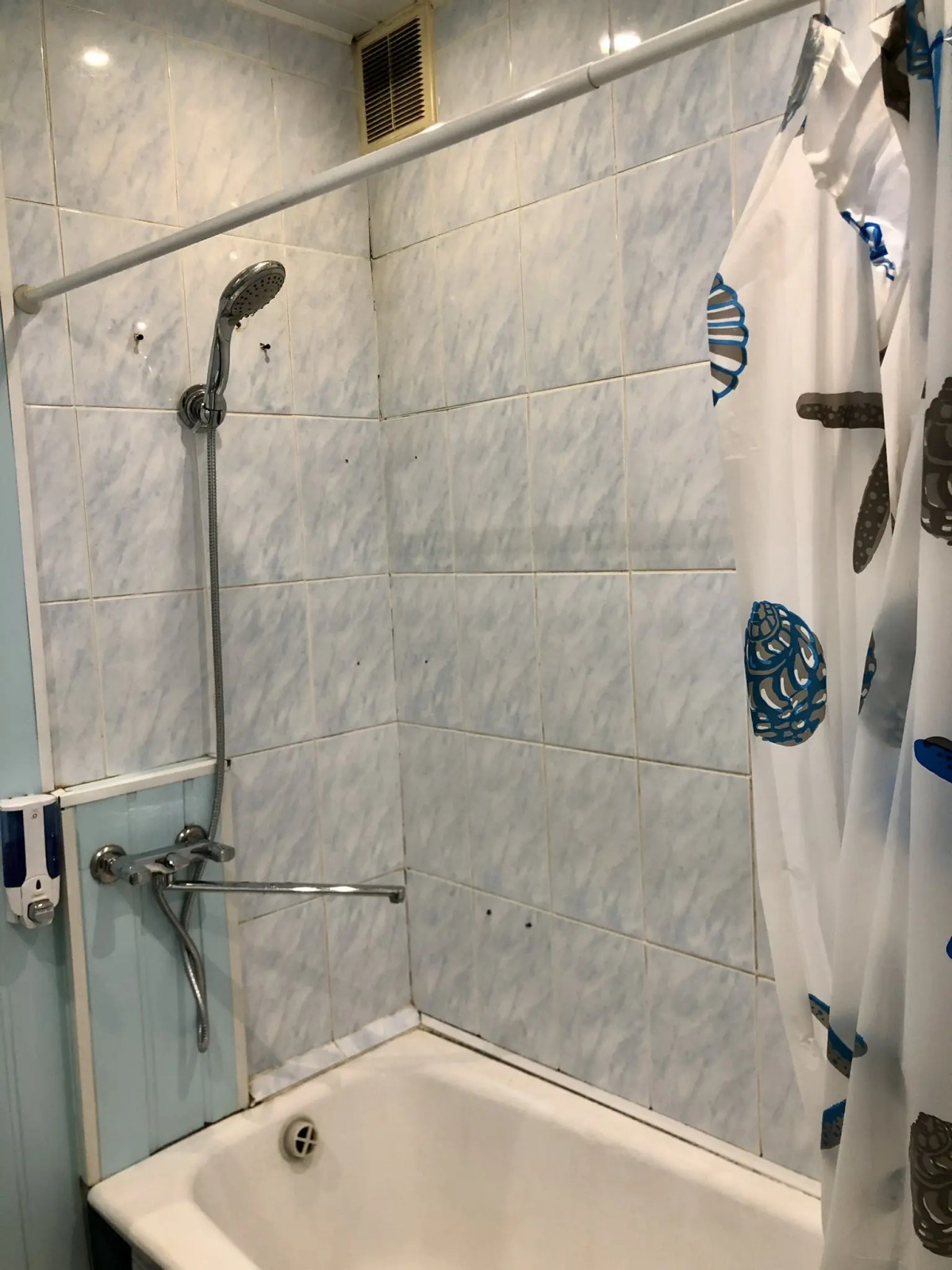 Квартира на проспекте Менделеева 12