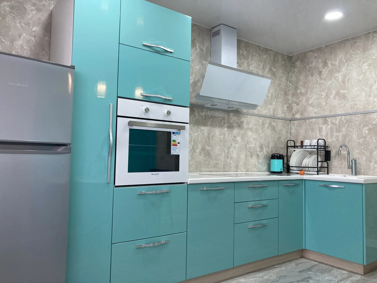 Апартаменты на Ижорского Батальона 17 с видом на город