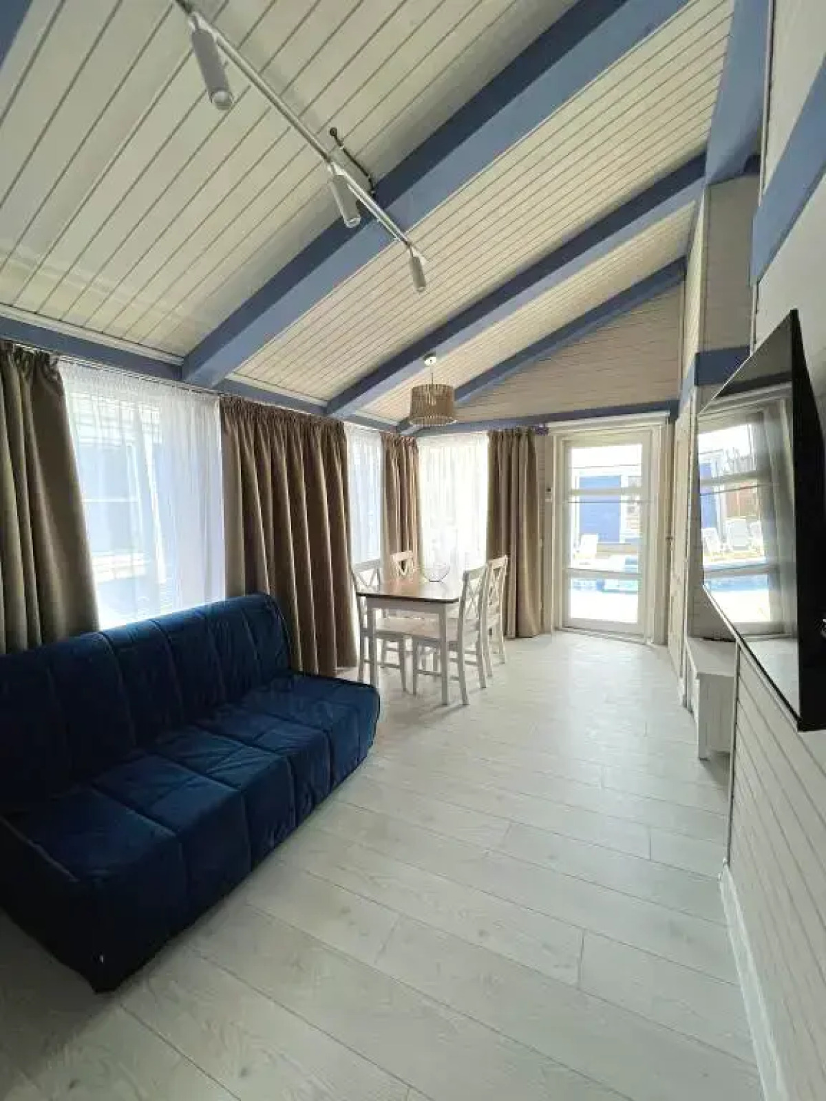 Вилла Blue Waves