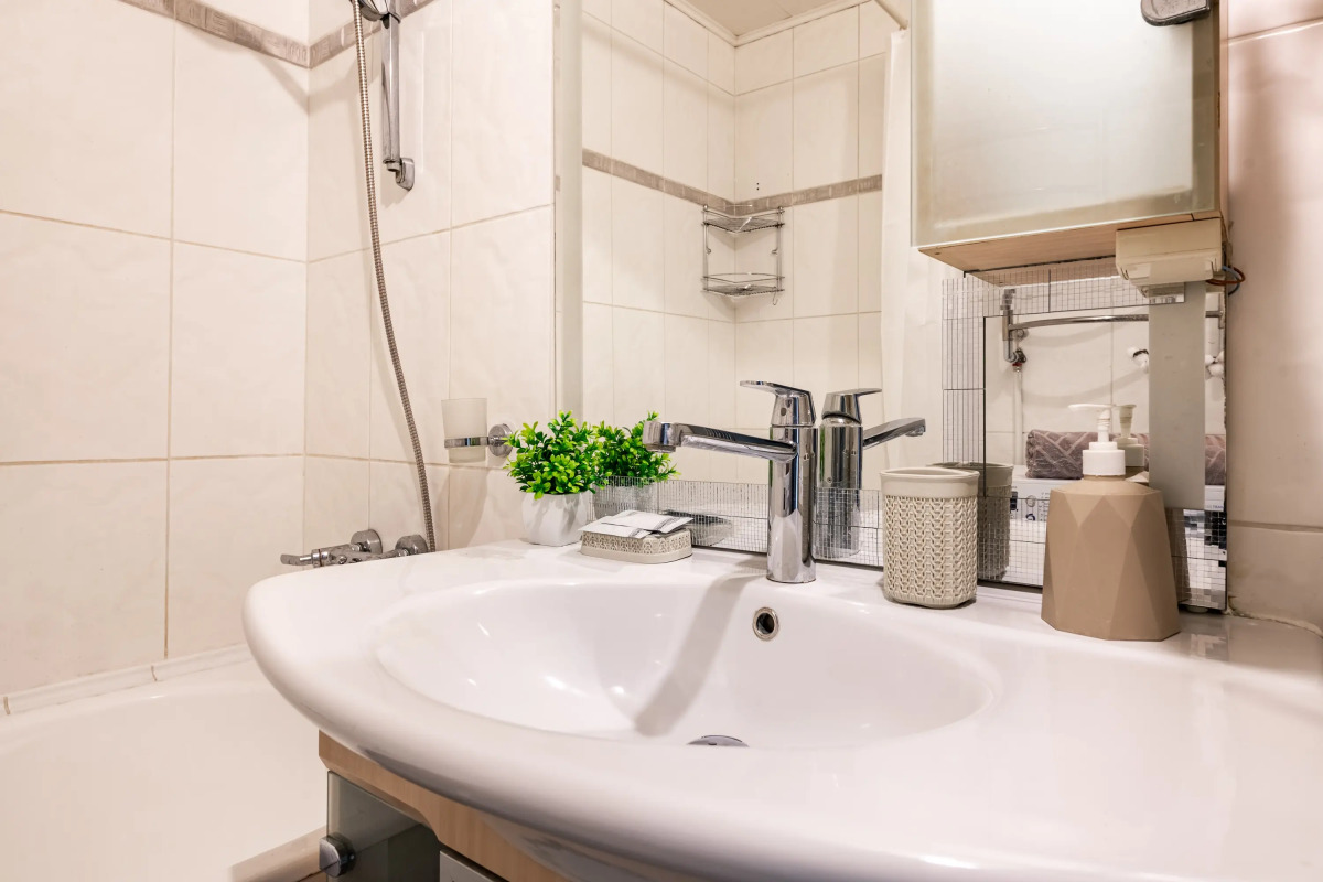 Квартира Двухкомнатная Natali apart у метро Академика Янгеля