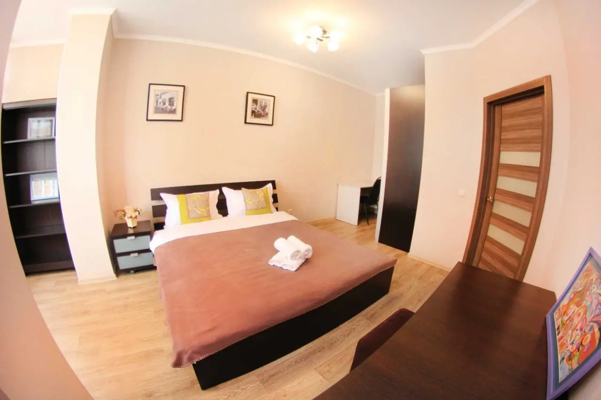 Апартаменты двухкомнатные рядом с ТРЦ Мега