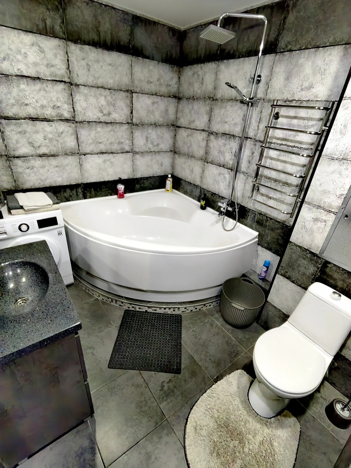 Апартаменты в Высотке