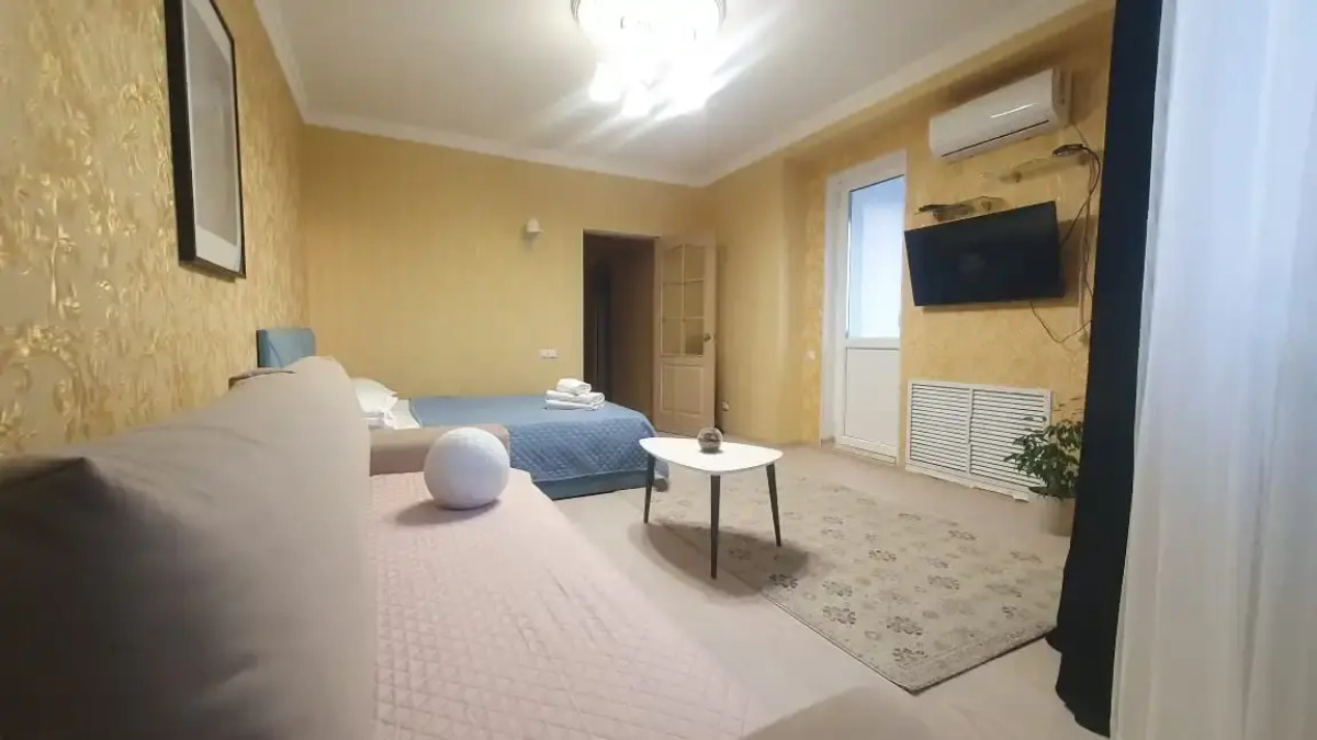 Апартаменты 2х комн.кв с 2мя кроватями и раскладным диваном на 23м этаже