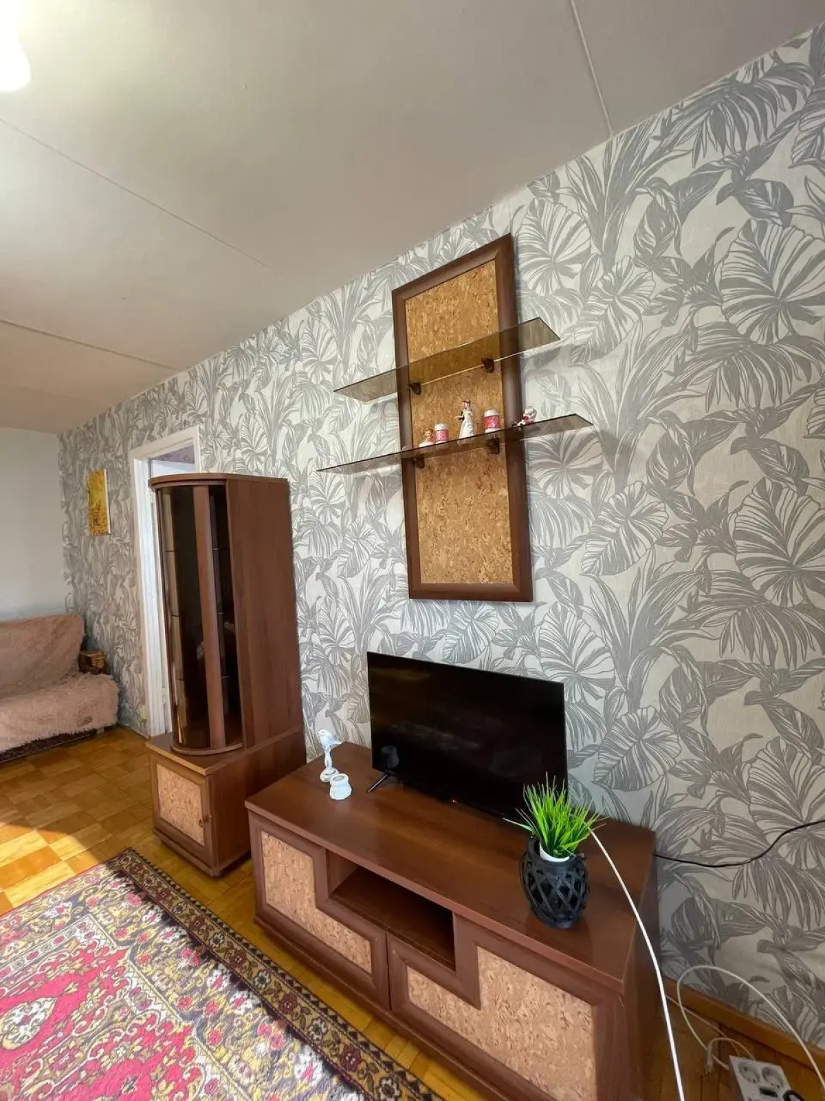 Квартира 3хкомнатная квартира с видом на пруд