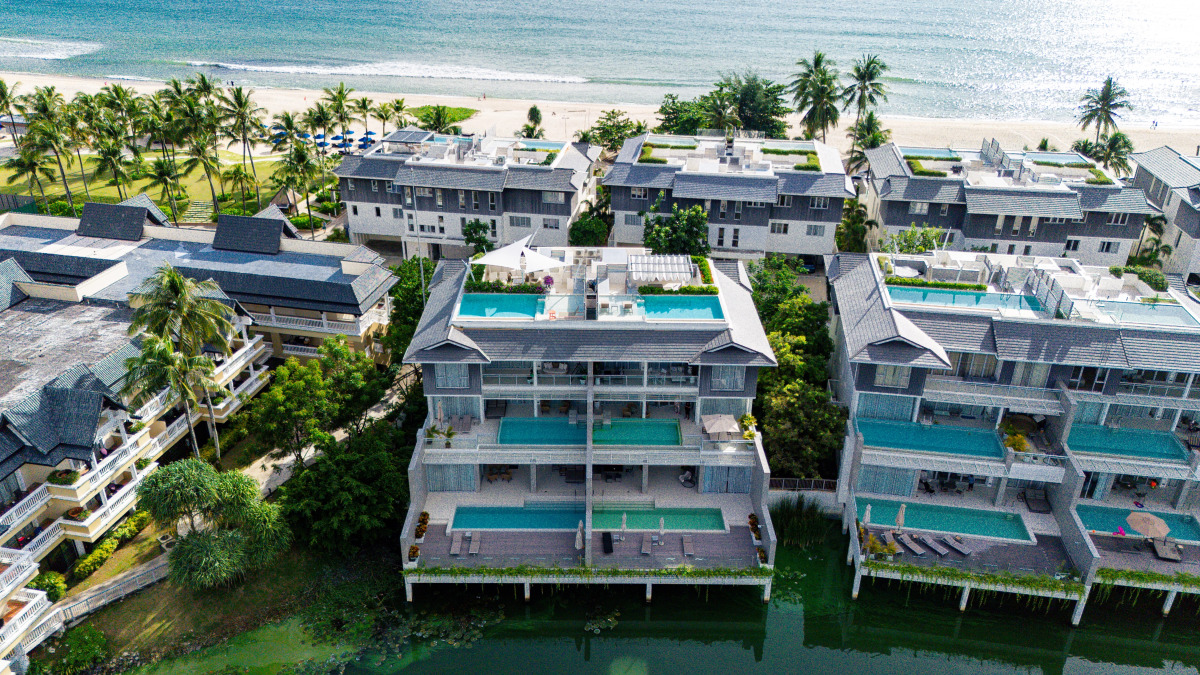 Прекрасные апартаменты с бассейном в Laguna Phuket