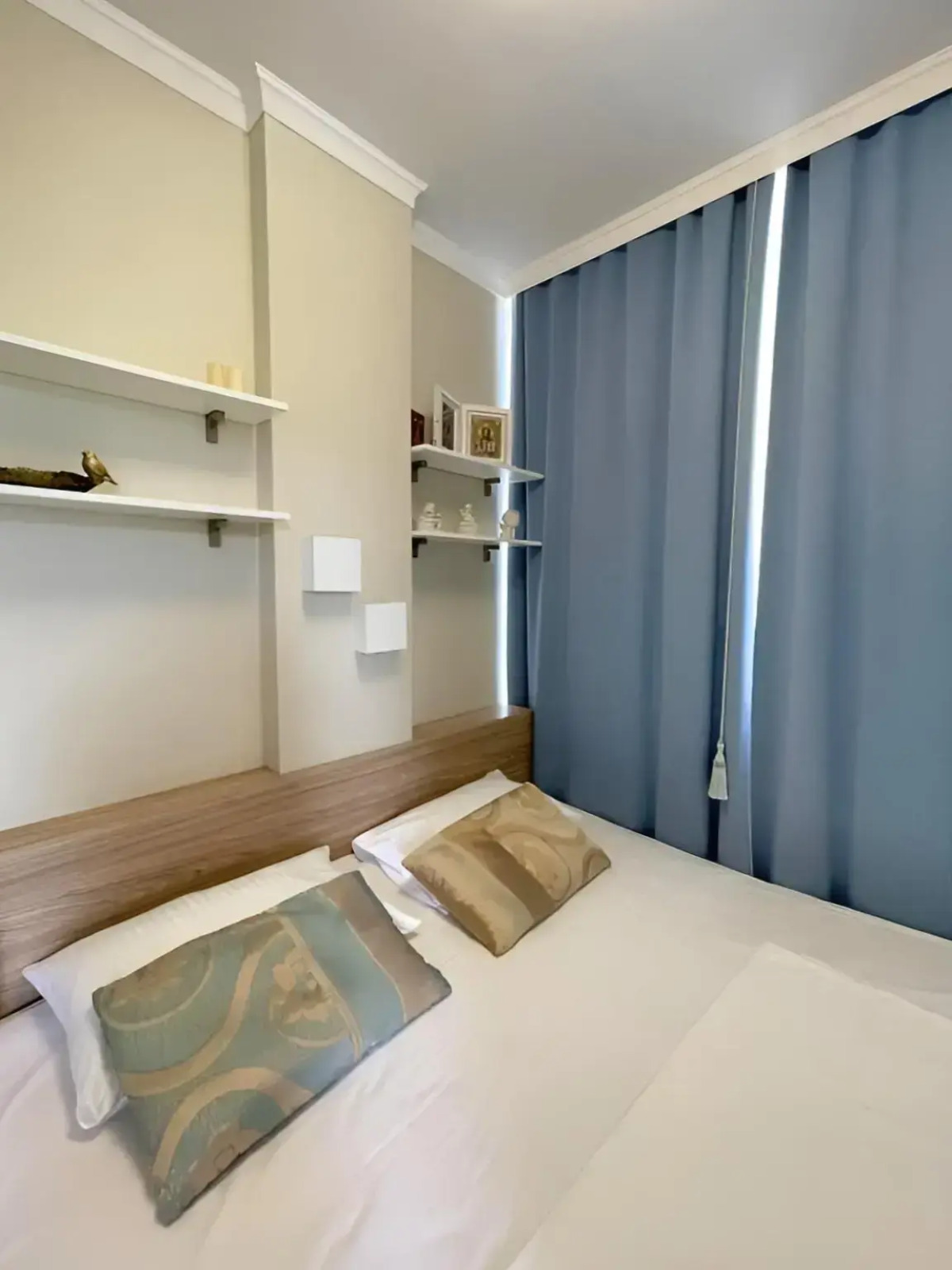 Апартаменты Айсберг с видом на храм с балконом